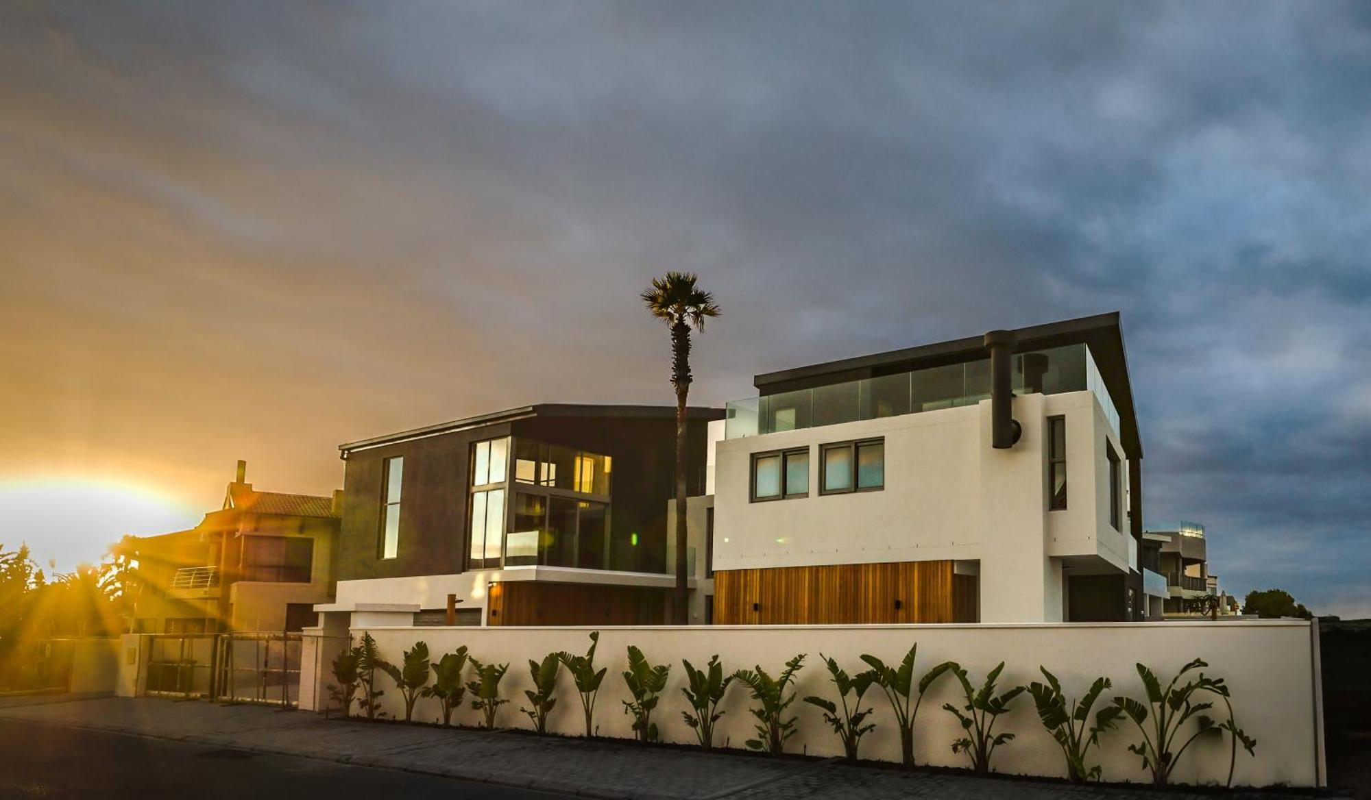 Ocean 9 - Sunset Beachfront Residency Le Cap Extérieur photo
